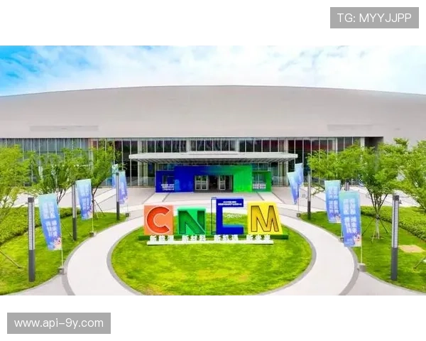 体育赛事运营与环保标准对接，推广低碳材料与能源使用